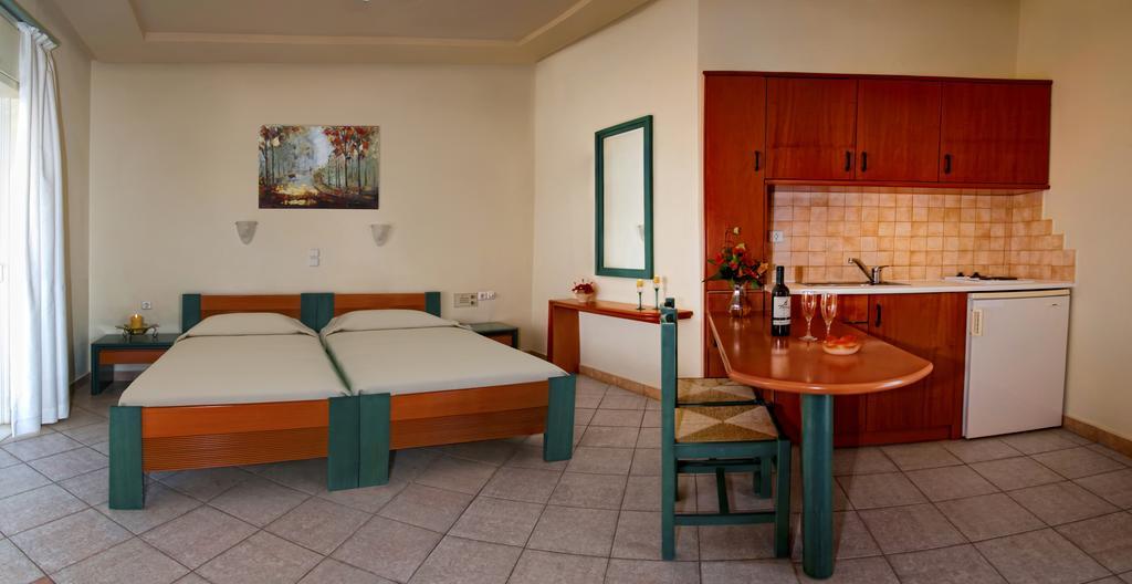 Papadakis Aparthotel Georgioupoli Exterior photo